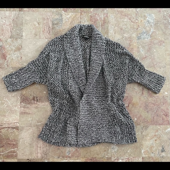 Express Cardigan Sweater Medium Black & White - Picture 1 of 4